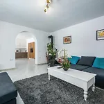 Сasa de vacaciones Alice By Interhome